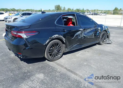 2022 Toyota Camry Xse z USA, uszkodzony, nr VIN 4T1K61AK8NU025267